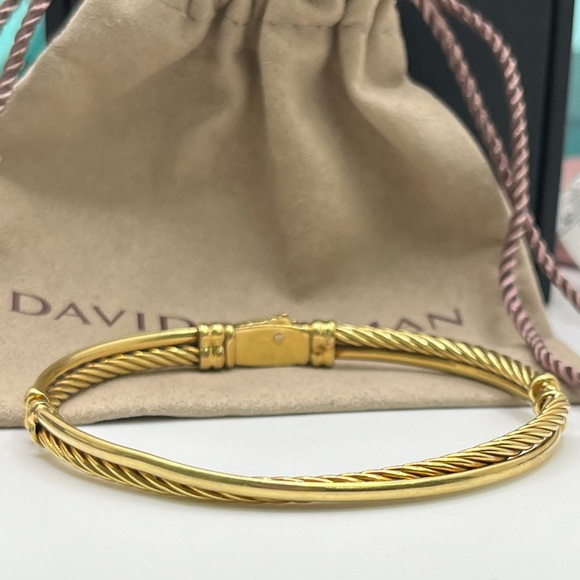David Yurman 18K Yellow Gold Crossover Cable Bangle Bracelet - Picture 2 of 7